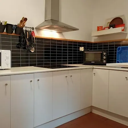 Apartamento-bungalow Con Jardin Y Garaje Apartment