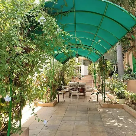 Apartamento-bungalow Con Jardin Y Garaje Apartment Santa Cruz de Tenerife