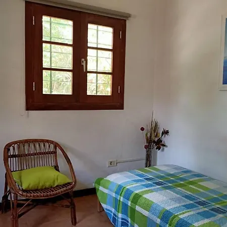 Apartment Apartamento-bungalow Con Jardin Y Garaje *